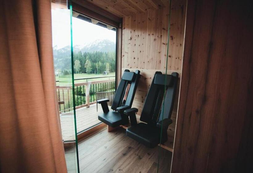 سوییت لوکس, Gut Sonnberghof
