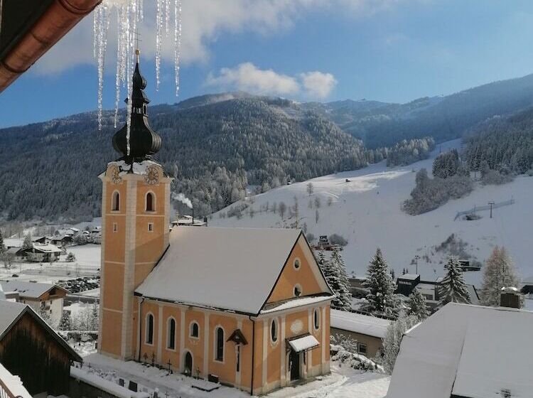 シングルデラックスルーム, Kirchenwirt