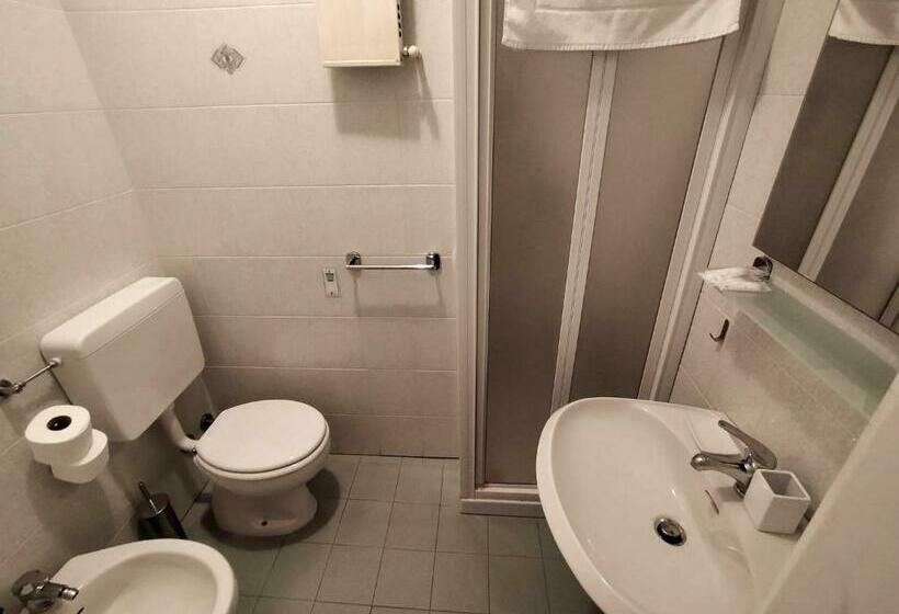 标准间, La Chance