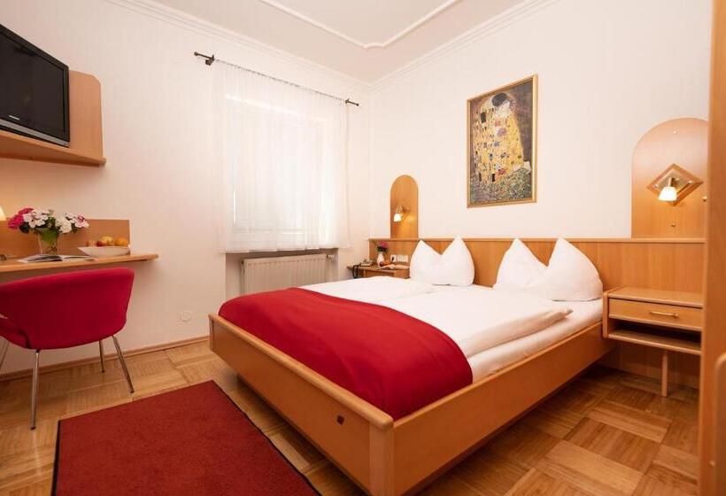 Номер Стандарт, Liebeteggerklagenfurt