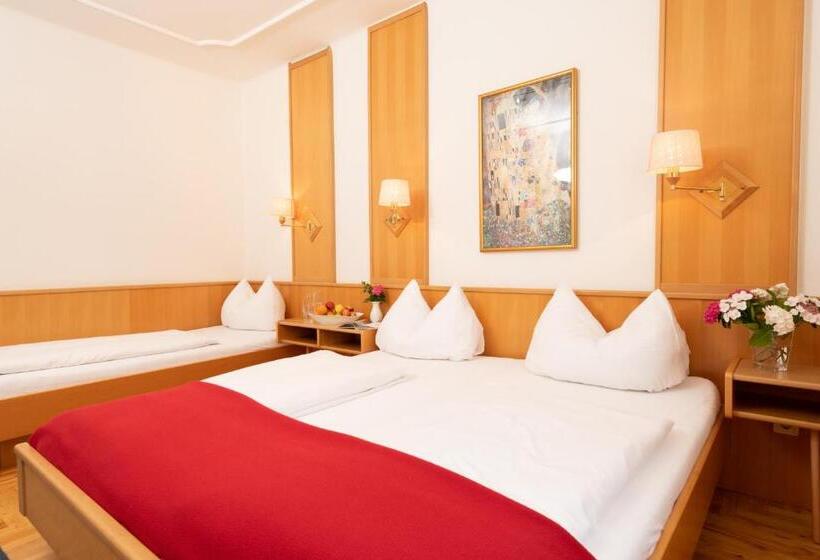 Номер Стандарт Трехместный, Liebeteggerklagenfurt