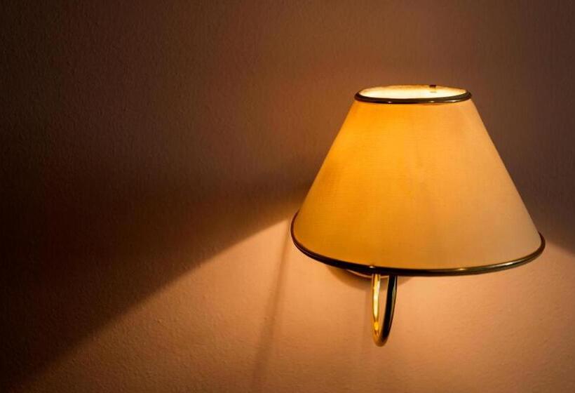 اتاق استاندارد با بالکن, Marlingerhof