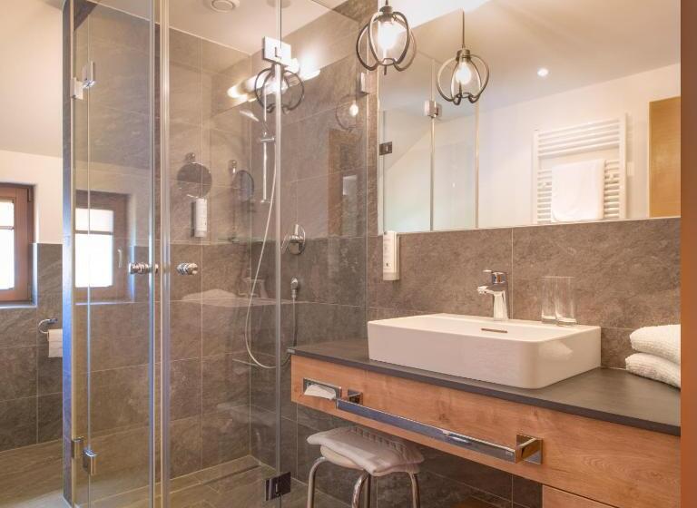 标准间带山景, Nagglerhof Am Weissensee