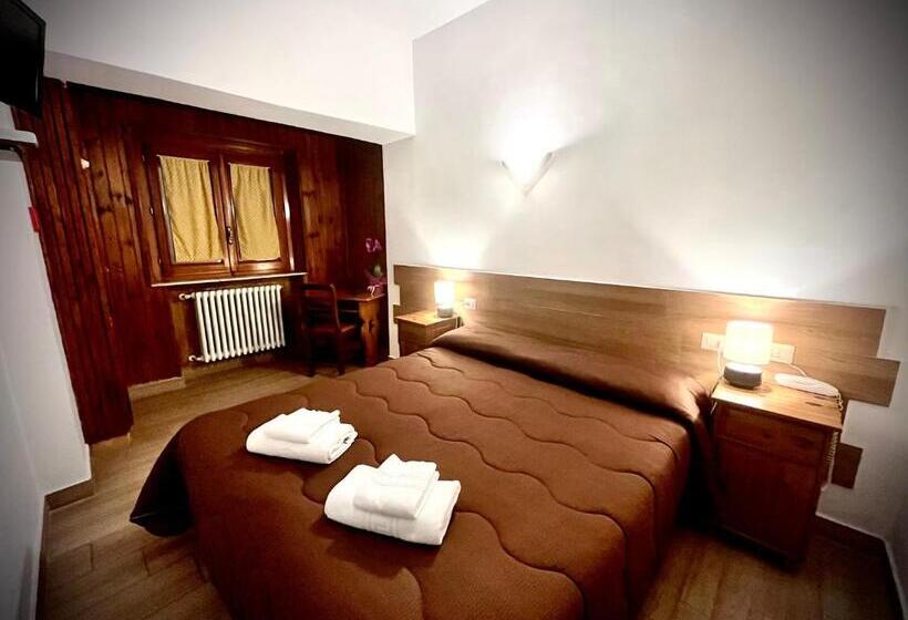 חדר סטנדרט, Pinguino