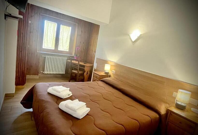 חדר סטנדרט, Pinguino