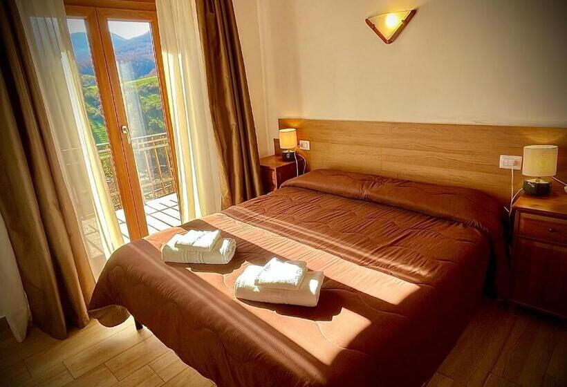 חדר סטנדרט, Pinguino