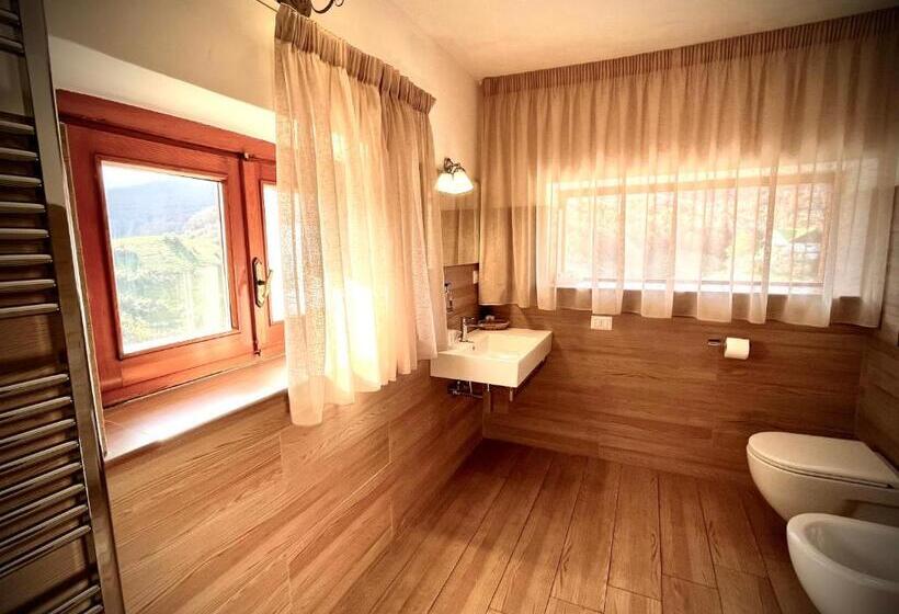 חדר סטנדרט לארבעה, Pinguino