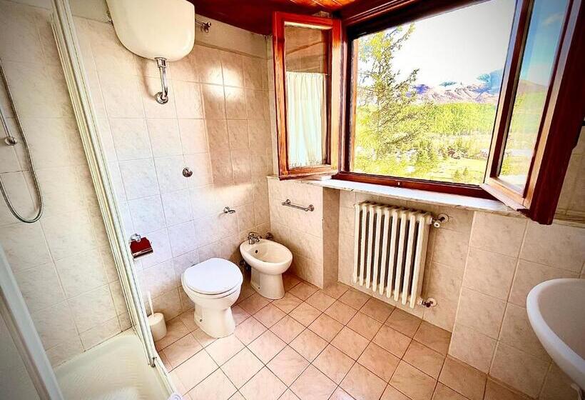 חדר משפחתי חדר אמבטיה משותף, Pinguino