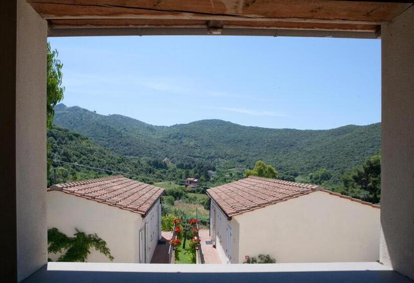 غرفة إقتصادية, Santo Stefano