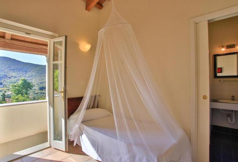 شقة من غرفة نوم واحدة متصلة, Santo Stefano