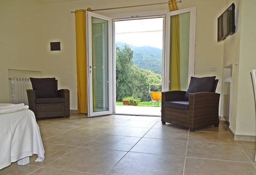 غرفة قياسية, Santo Stefano