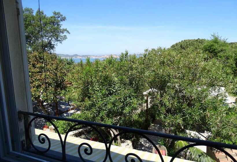 شقة من غرفة نوم واحدة متصلة, Santo Stefano