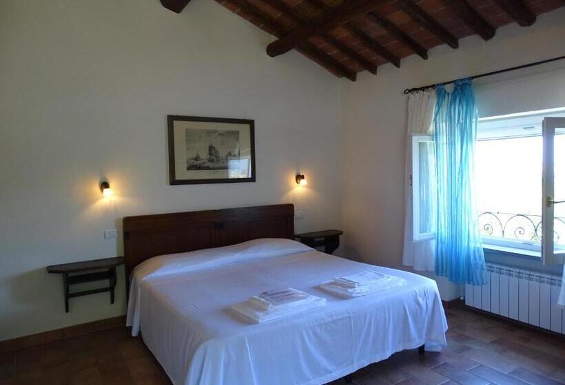 شقة من غرفة نوم واحدة متصلة, Santo Stefano