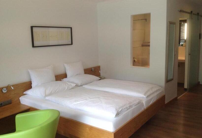 Номер Deluxe Вид на Озеро, Seehotel Lilly