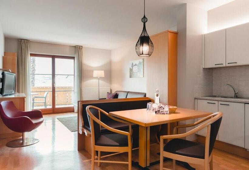 آپارتمان 1 خوابه با بالکن, Tiefenbrunn Gardensuites & Breakfast