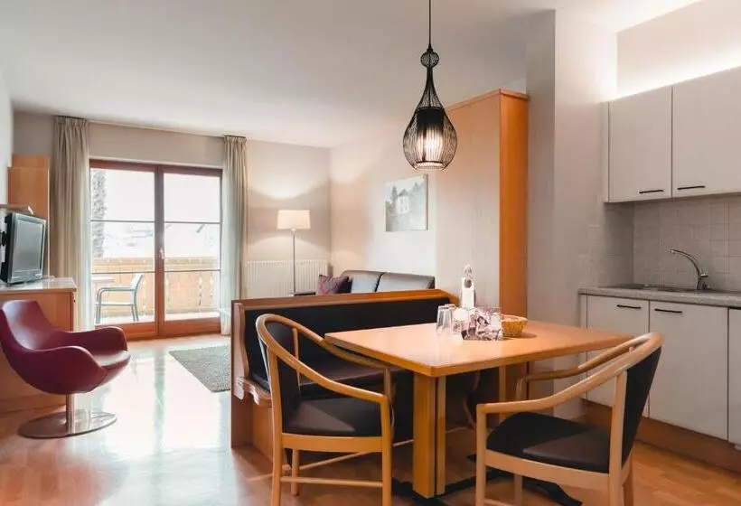バルコニー付き１ベッドルームアパートメント, Tiefenbrunn Gardensuites & Breakfast