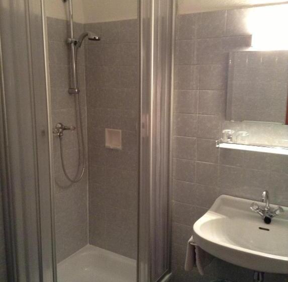 스탠다드 룸, Parkhotel Zuzek