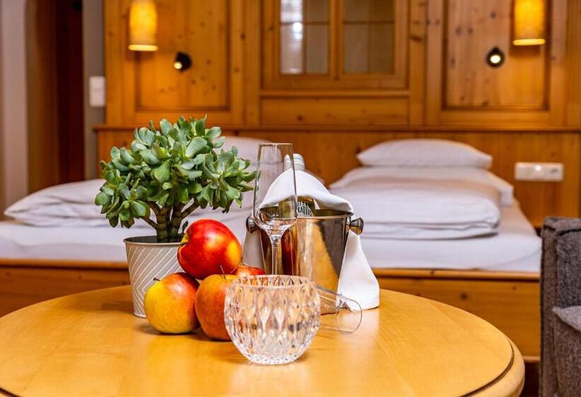 חדר סופריור, Fischerwirt Natur Waldspa