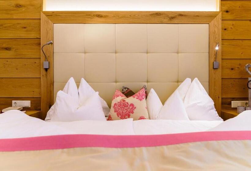 חדר משפחתי, Fischerwirt Natur Waldspa