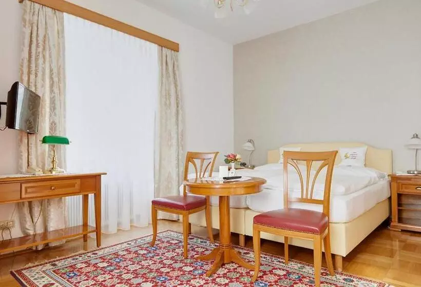 スタンダードルーム, Gasthof Hametner Mit Innviertlerhof Mit Direktem Zugang Zur Therme Mediterrana Durch Unseren Garten!