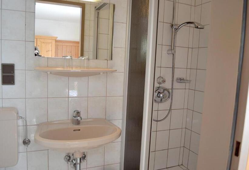 バルコニー付きスタンダードルーム, Gästehaus Pfisterer