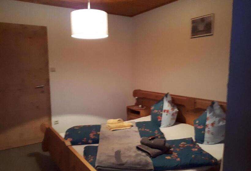 バルコニー付２ベッドルームアパートメント, Simonbauerhof