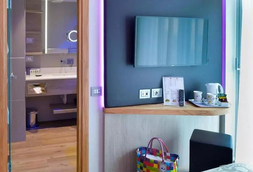 スーペリアトリプルルーム, Aktivhotel Santalucia