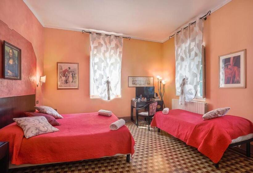 اتاق کلاسیک سه تخته, Antica Residenza Santa Chiara  City Center