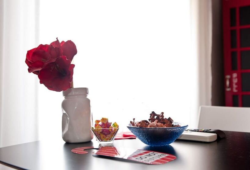 اتاق استاندارد, Il Giglio Rosso B&b