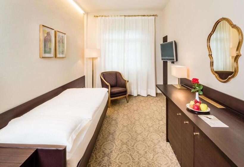 Номер Стандарт Индивидуальный, Classic Hotel Meranerhof