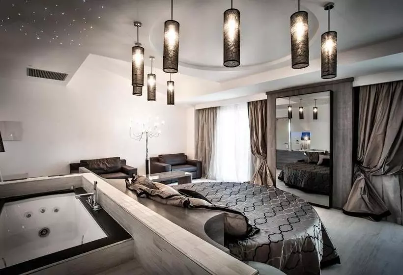 سوئیت با وان آب گرم, Grand Hotel Resort&spa Ma&ma   Adults Only