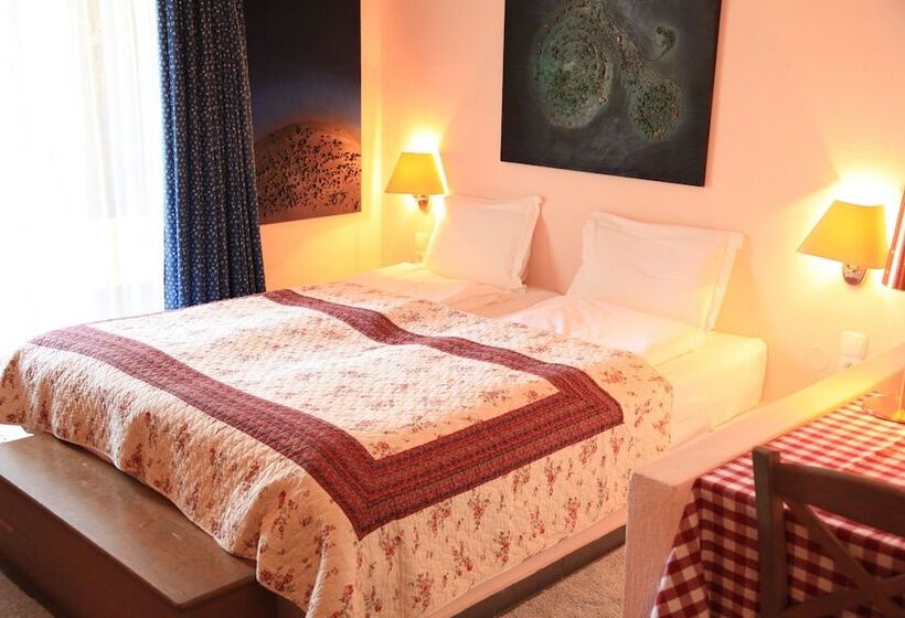 标准工作室, Heliotopos Apartments