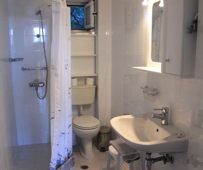 标准工作室, Heliotopos Apartments