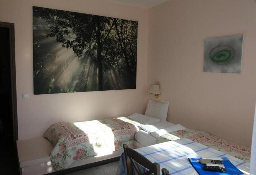 家庭公寓, Heliotopos Apartments