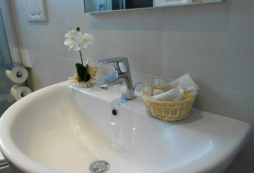 Номер Стандарт Индивидуальный, Adria