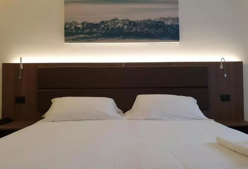 اتاق استاندارد, Albergo Delle Alpi