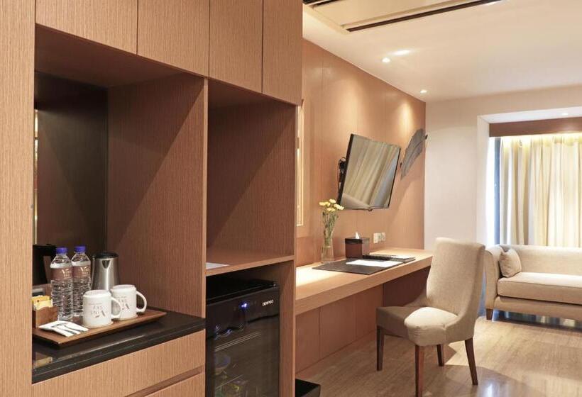 Номер Deluxe, De Vins Sky Hotel Seminyak