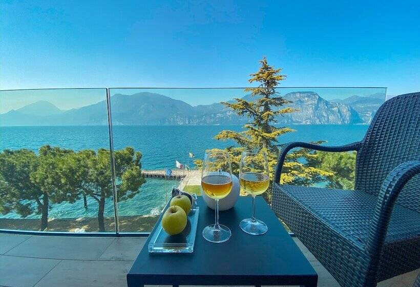Suite with lake view, Du Lac   Relax Attitude