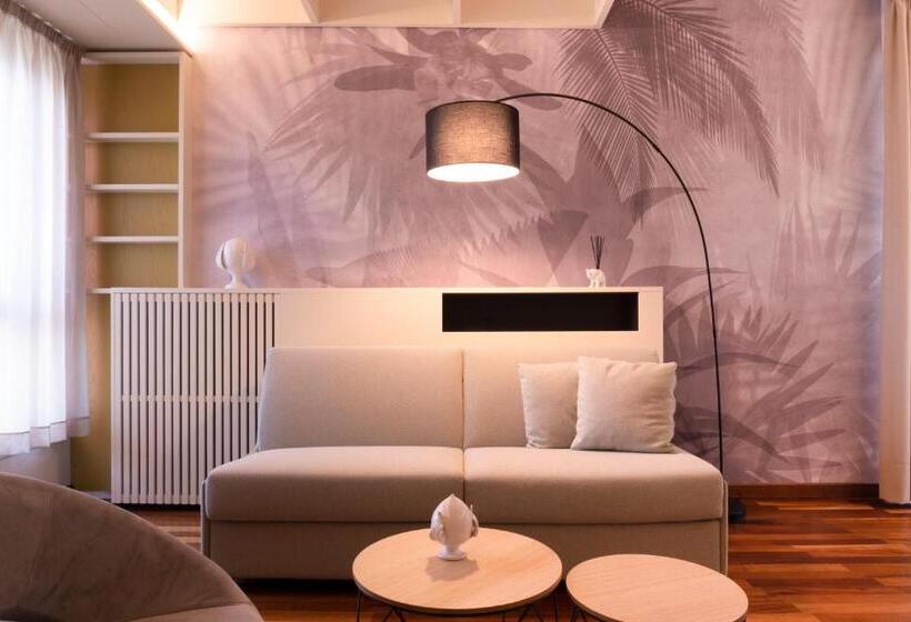 ジュニアスイート, Du Lac   Relax Attitude