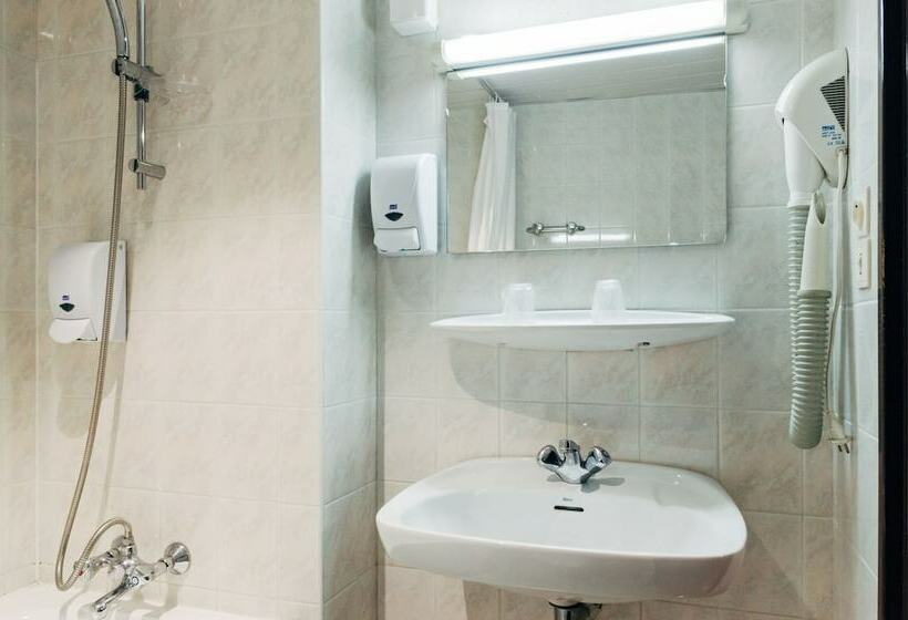 标准单人间, Hôtel Hélianthe