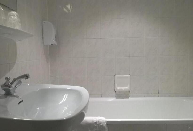 Номер Стандарт Индивидуальный, Hôtel Hélianthe