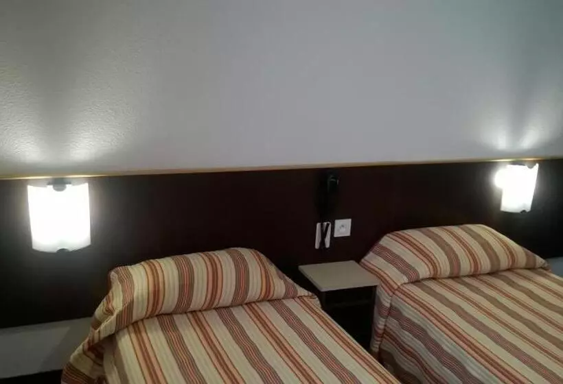 اتاق اکونومی, Hôtel Hélianthe