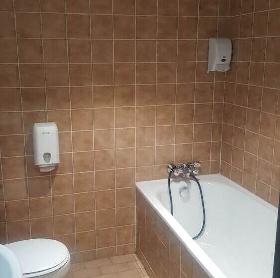 Номер Стандарт Трехместный, Hôtel Hélianthe
