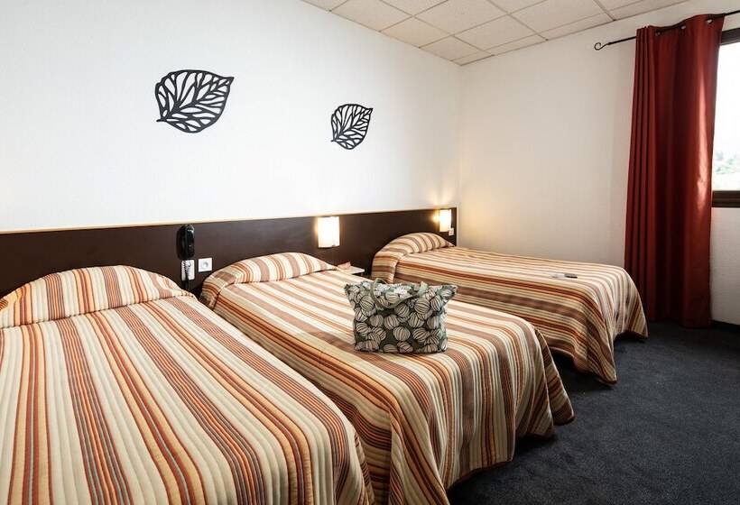 标准三人间, Hôtel Hélianthe