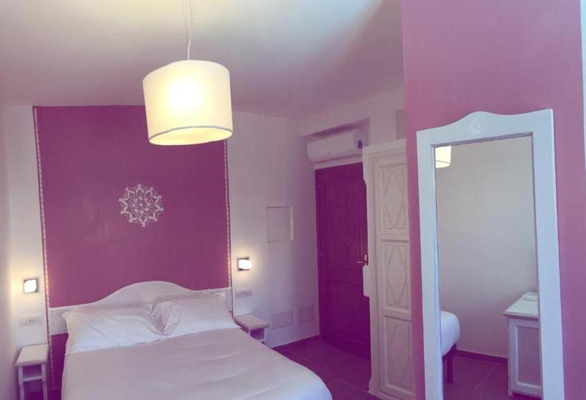 غرفة قياسية ثلاثية, Boutique Hotel Sant Andrea & Relais