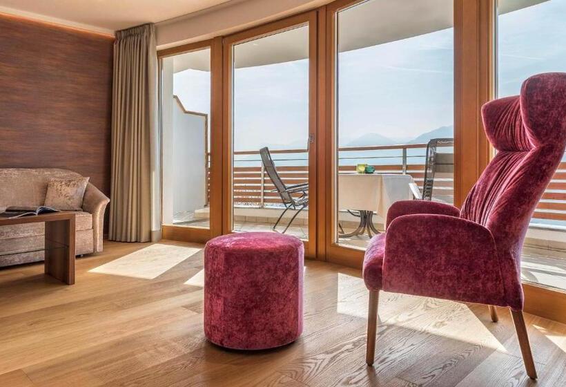 جناح جونيور مزوَّد بشرفة, Marini S Giardino