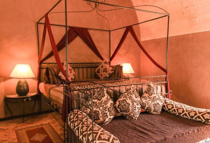 جناح, Masseria & Spa Luciagiovanni