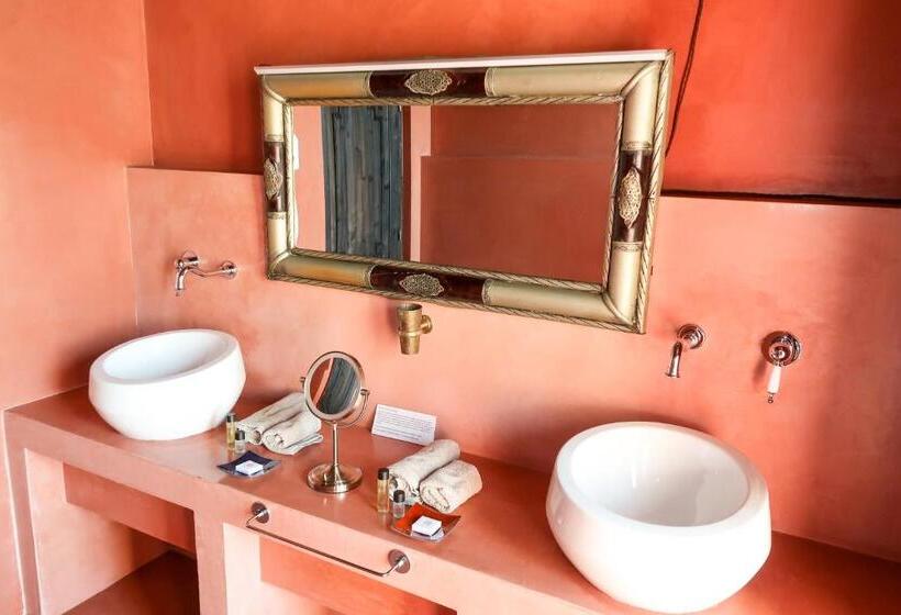 جناح, Masseria & Spa Luciagiovanni