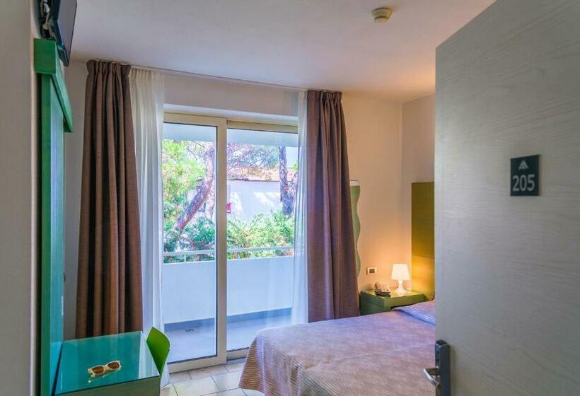 스탠다드 발코니 룸, Montecristo