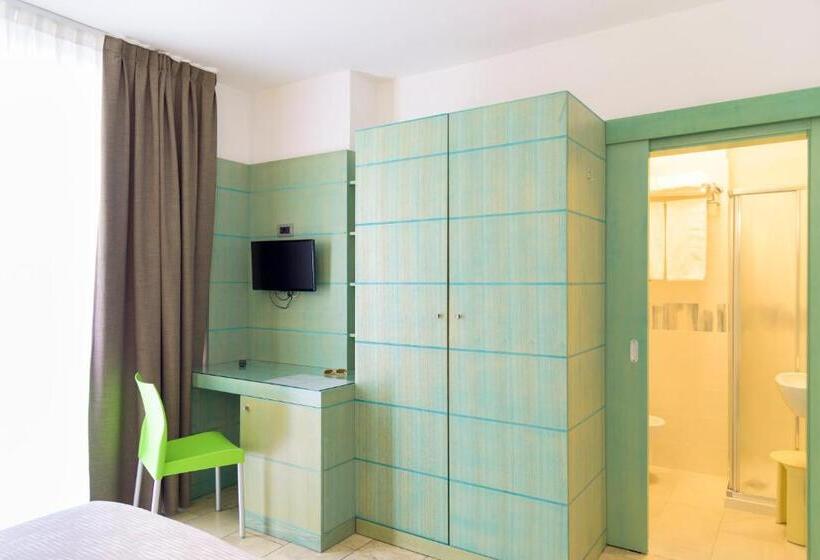 스탠다드 발코니 룸, Montecristo